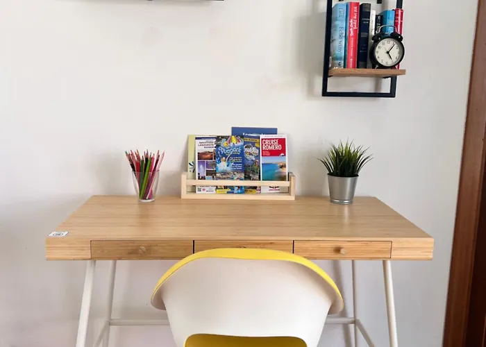 فيلة , Koldos House